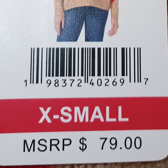 NEW Vince Camuto Women's Heart Pattern Sweater Camel - Picture 8 of 12